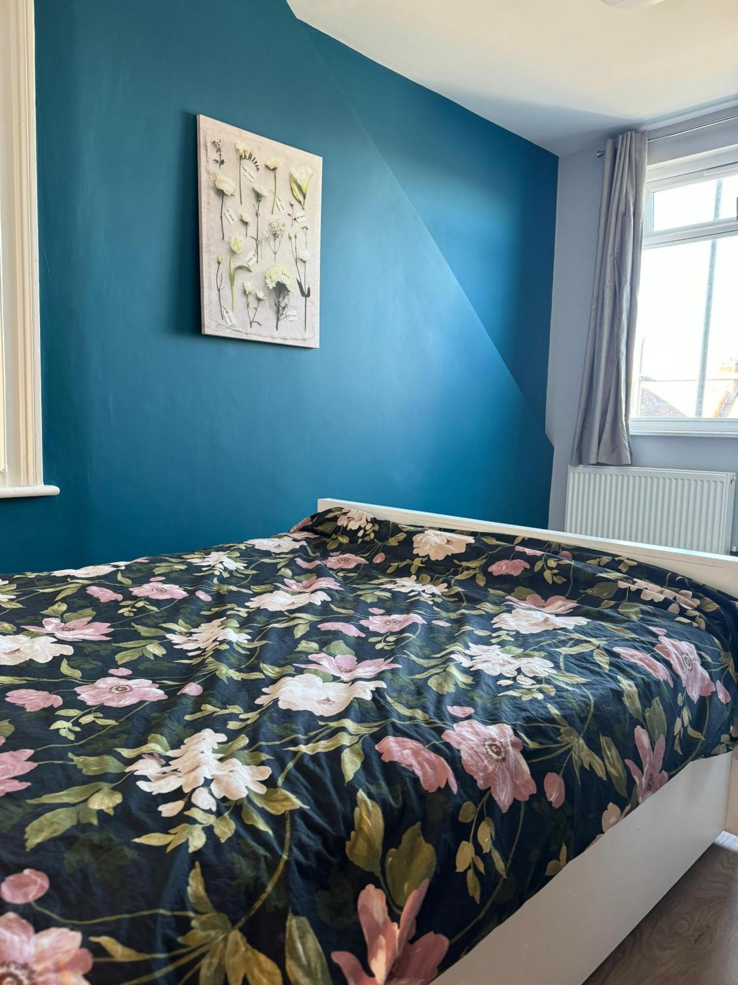 Nice And Pleasant Thornton Heath エクステリア 写真